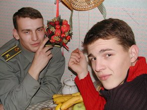 Older guy decides to seduce his twink friend after their dinner
