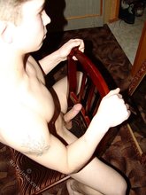 Beautiful twink posing with his ass on the mirror