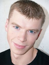 Black shirt stylish blue-eyed twink shows off his abs