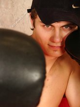 Dark-haired boxing nerd showing off his hairy asshole