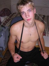 Beautiful twink shows his lips and his dick on camera