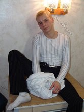 Blond-haired stud undressing and teasing you