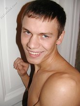 Seductive and beautiful-looking twink shows off that body