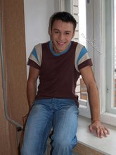 Dark-haired twink and his incredible face (close-ups)