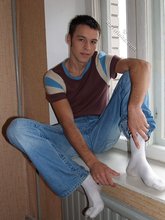 Dark-haired twink and his incredible face (close-ups)