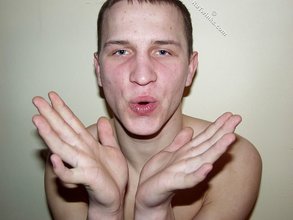 Skinny twink waving you goodbye after his cumshot