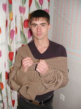 Smoking hot twink posing seductively outdoors