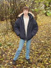 Dark-haired twink posing outdoors (with rope)