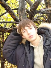 Dark-haired twink posing outdoors (with rope)