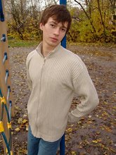 Dark-haired twink posing outdoors (with rope)