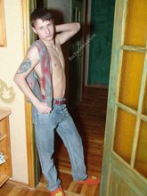 Hardcore dark-haired twink pulls no punches