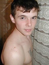 Hairy cock hottie showing off in front of a camera