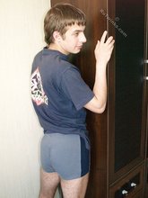 Leggy twink showing his hairy booty from behind