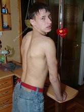 Tatted-up twink and his improvised stripper pole