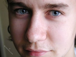 Blue-eyed twink and his raw sexuality: HQ gallery