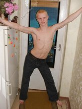 Slender hottie showing off his juicy ass for you