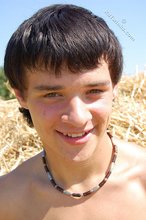 Horny-looking country boy shows his shirtless bod