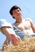 Horny-looking country boy shows his shirtless bod