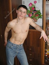 Jacked-up twink boy showing off his hot body