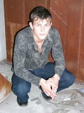 Twink pops his shirt open to expose his sexy abs