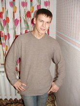 Dark-haired twink flashing his sexy nipples for you