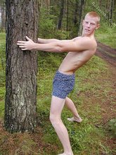 Redhead doing all sorts of crazy athletic shit on cam