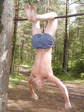 Redhead doing all sorts of crazy athletic shit on cam