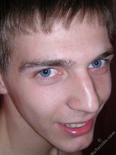Blue-eyed twink stroking his meaty dick for you