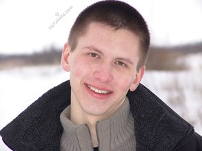 Twink with a winning smile welcomes you (gay XXX)