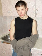 Twink with a winning smile welcomes you (gay XXX)