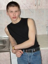 Twink with a winning smile welcomes you (gay XXX)