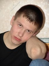 Twink with a winning smile welcomes you (gay XXX)