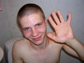 Smiling twink posing nude on the toilet (HQ gay XXX)
