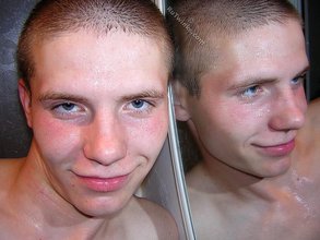 Smiling twink posing nude on the toilet (HQ gay XXX)