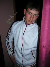 Blue-eyed twink looks positively badass in this little gallery