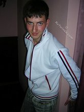 Blue-eyed twink looks positively badass in this little gallery