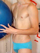 Dark-haired guy shows that ass and looks sexy as fuck during it