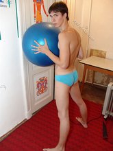 Dark-haired guy shows that ass and looks sexy as fuck during it