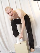 Albino-looking twink shows off his great-looking body here