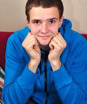 Hairy asshole twink shows off and looks hot as fuck in the process