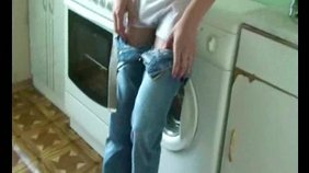 Beautiful guy with sexy feet showing off on cam