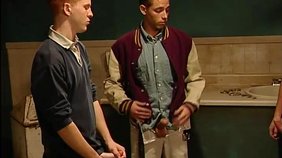 Juvenile delinquents do not get scared straight