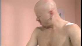 Intense gay sex in a motel: deepthroating, deep penetration