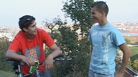 Horny twinks from the city find time to fuck like crazy outdoors